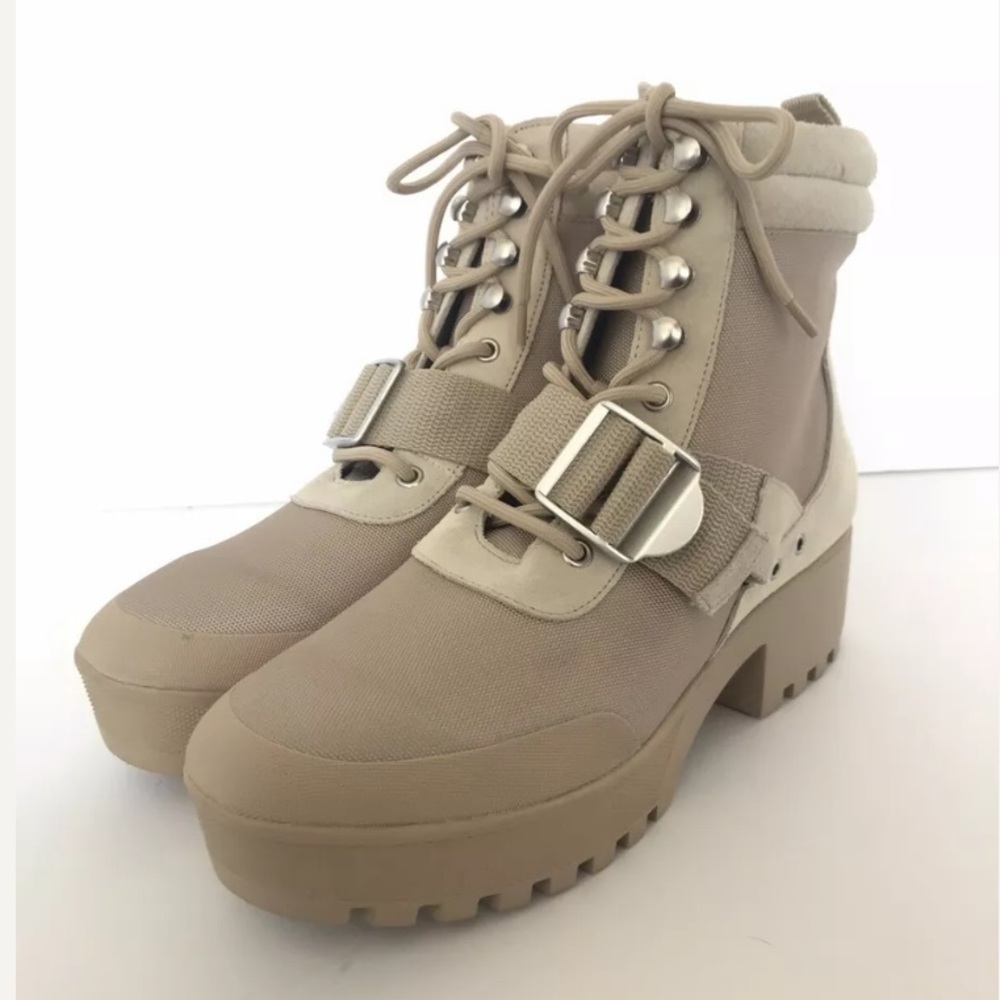 Steve Madden Women's Grady Platform Fashion Boot